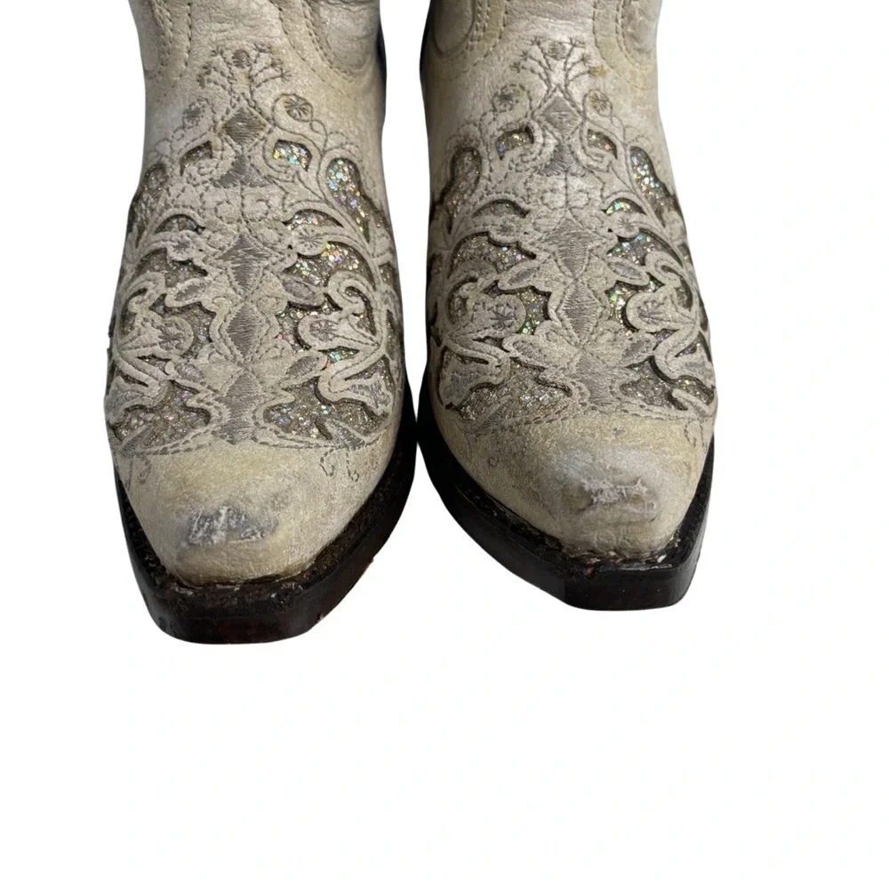 Corral Teens size 2.5 off/white/tan with glitter inlay western pull on  boots